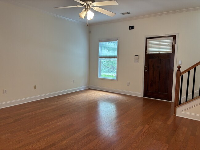 Building Photo - 409 Whitehall Rd