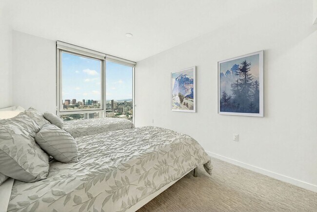 Building Photo - High-Rise Retreat | Panoramic Ocean & City Views