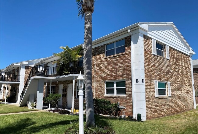 Building Photo - 190 E Olmstead Dr