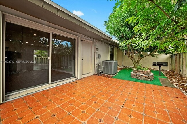 Building Photo - 12246 SW 116th Ln