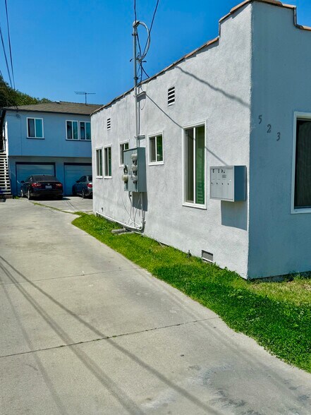 Exterior view - 523 N Willow Ave