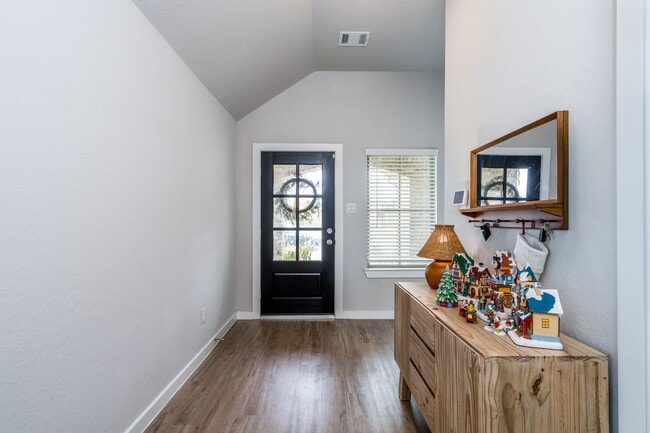 Building Photo - 17568 Rosewood Manor Ln