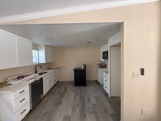 Building Photo - 3334 Oak Meadows Dr