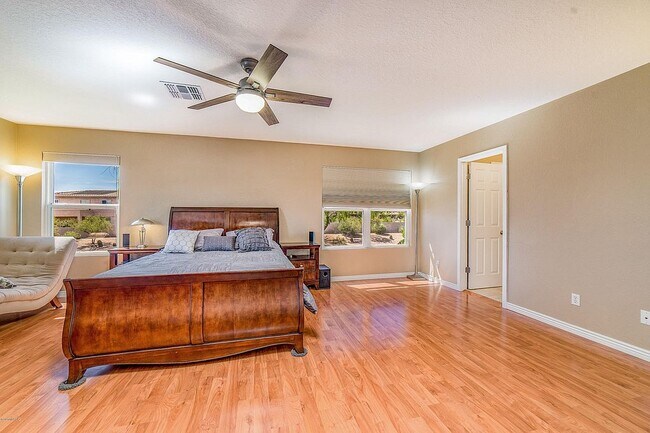 Building Photo - 13127 N Deergrass Dr