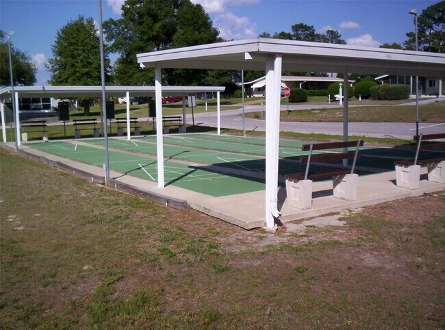 Building Photo - 10015 SW 90th Ct