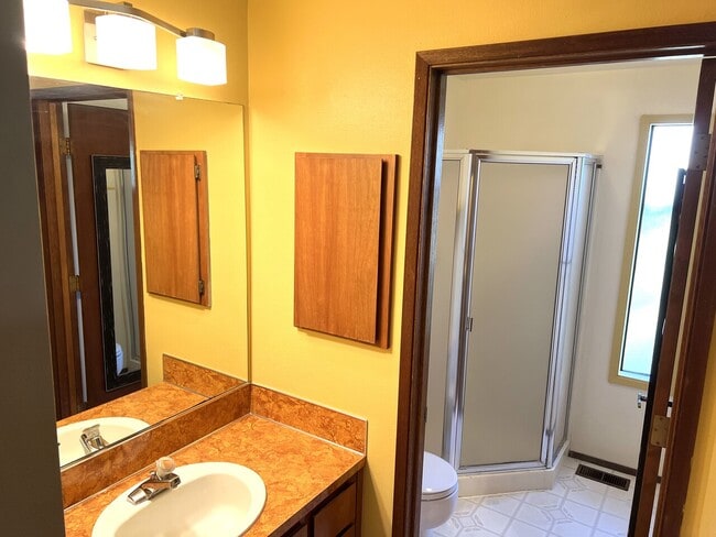 Building Photo - 11585 SW Settler Way