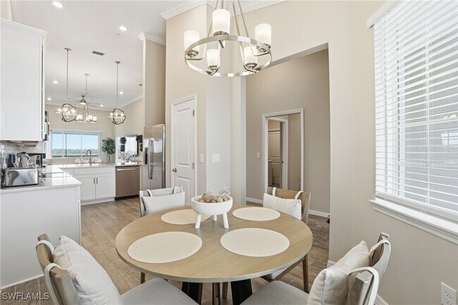 Building Photo - 11851 Venetian Lagoon Dr