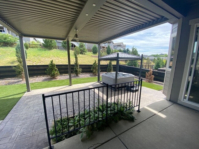 Building Photo - Incredible Home in Parker