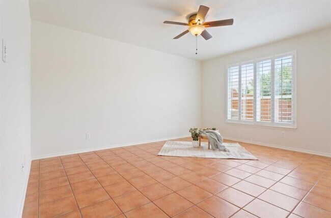 Building Photo - 97 Verde Ranch Loop