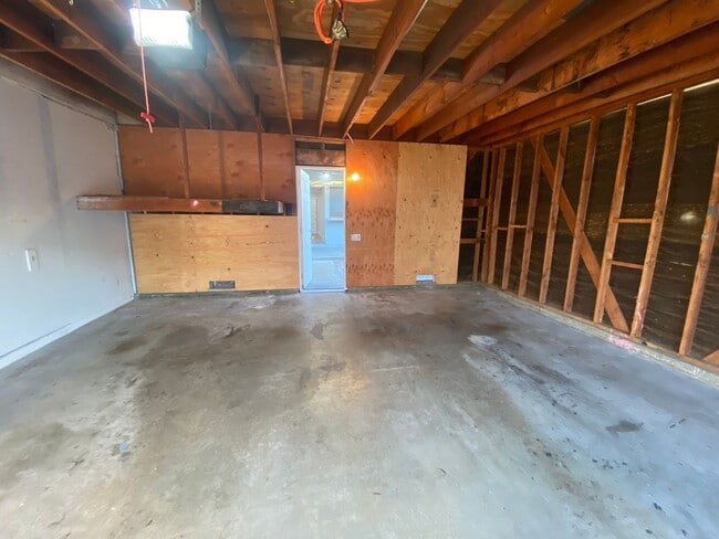 Building Photo - Luxurious 3 Bedroom Cypress Townhouse for Rent!