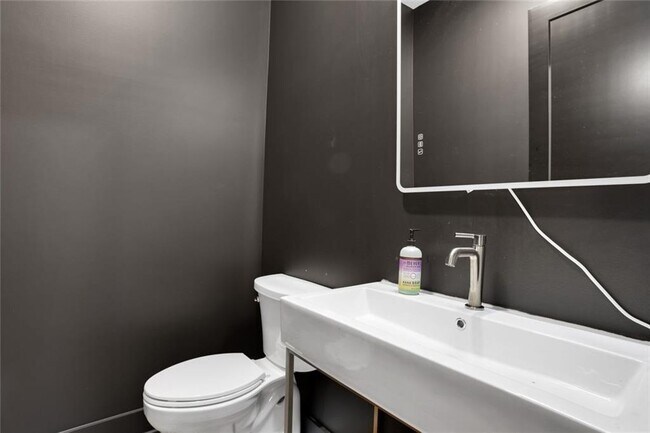 Building Photo - 1200 Moores Mill Rd NW