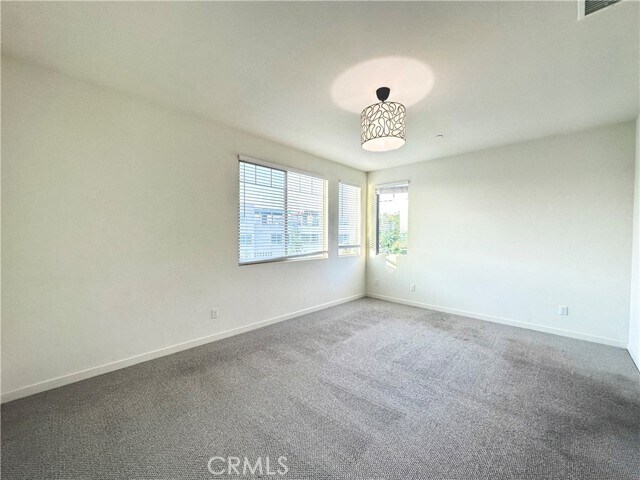 Building Photo - 147 Episode