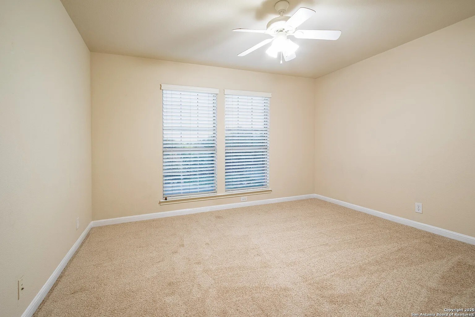 Building Photo - 9207 Larsons Ln