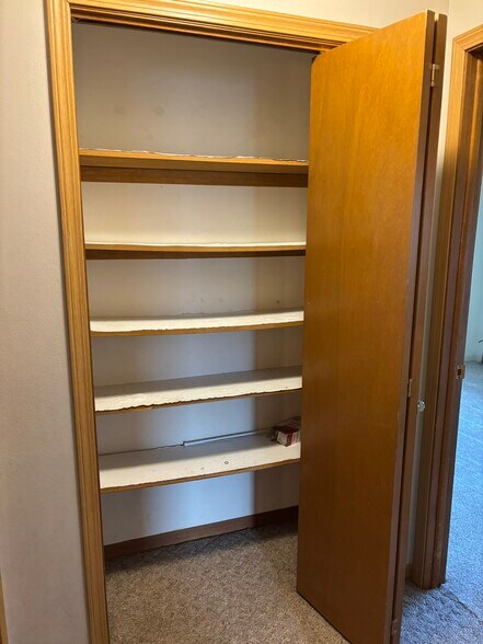 Building Photo - 6172 Brynwood Dr