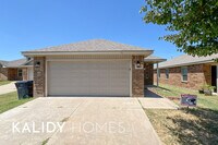 Building Photo - 7807 Bennie Terrace