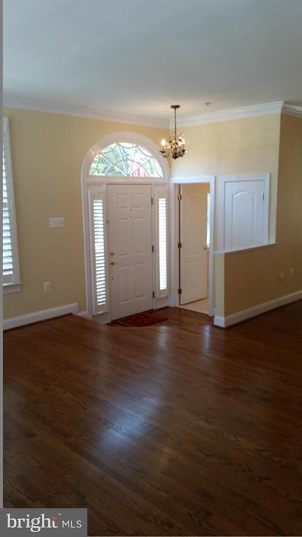 Building Photo - 1632 Colonial Hills Dr