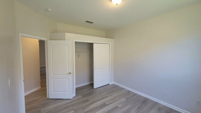 Building Photo - 15317 Markham Dr