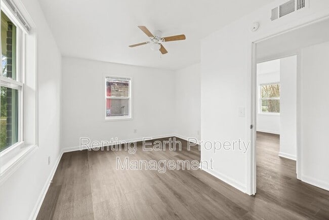 Building Photo - 2129 13th St N