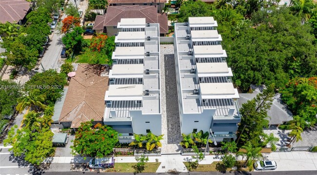 Building Photo - 3258 Bird Ave