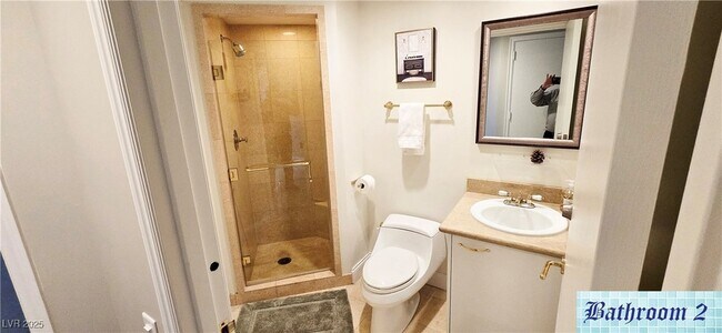 Building Photo - 2747 Paradise Rd