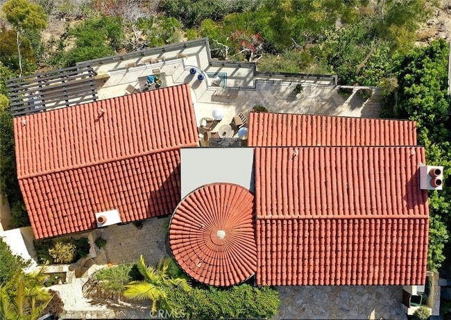 Building Photo - 1131 Emerald Bay