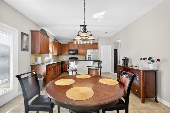 Building Photo - 267 Collingsworth Trace NE