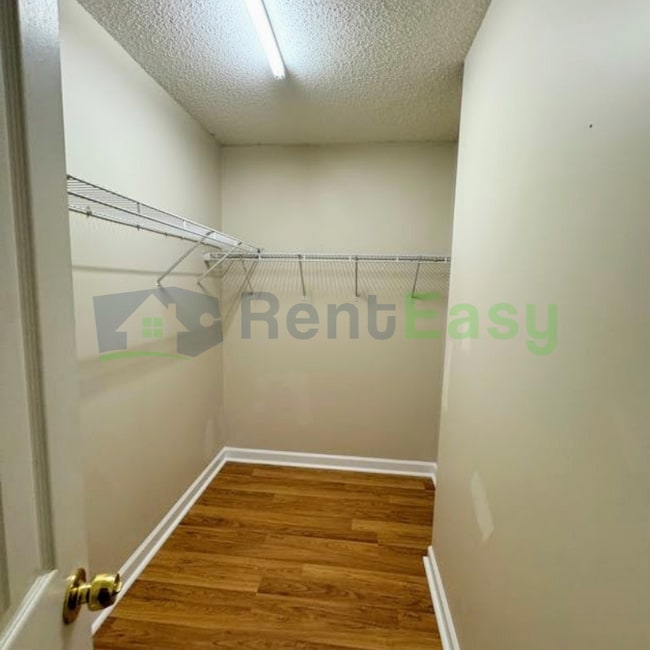 Building Photo - 1306 Fairhaven Rd