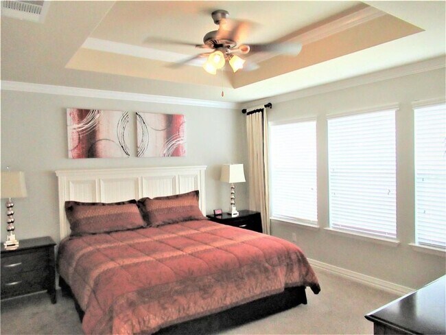 Building Photo - 106 Coyote Trail