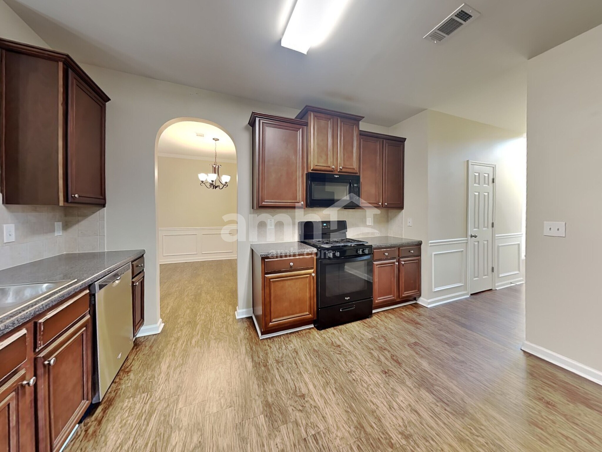 Building Photo - 2934 Gayle Manor Ln