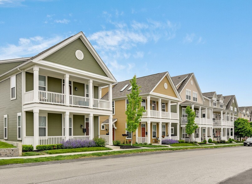 Primary Photo - Grandview Village Apartments