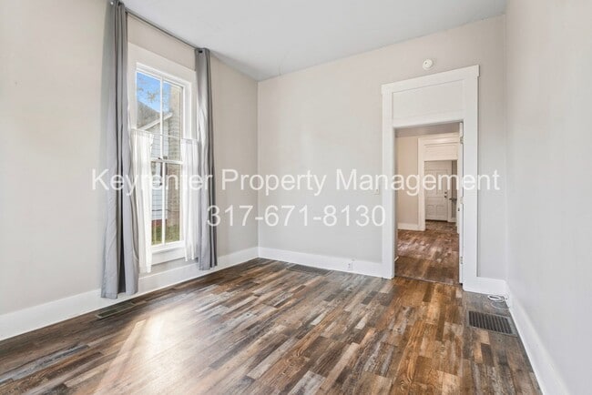 Building Photo - Charming 1 Bedroom near Noblesville High School and Downtown.