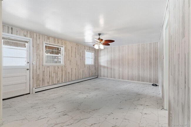 Building Photo - 563 Union Rd