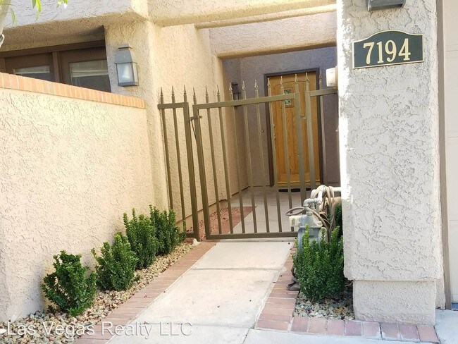 Building Photo - 2 br, 2 bath House - 7194 Mission Hills Dr
