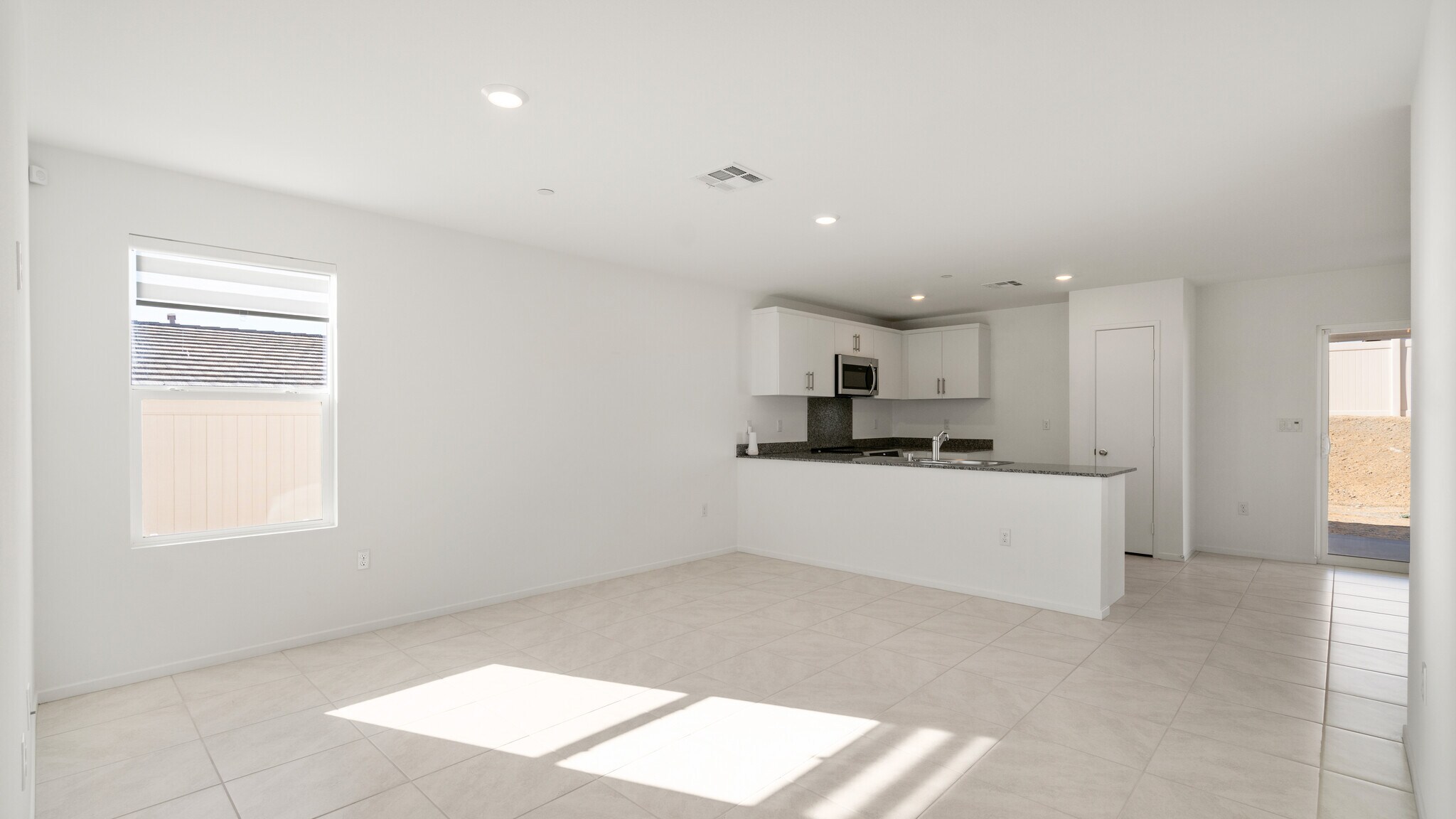 Building Photo - 11265 Skyvista Dr