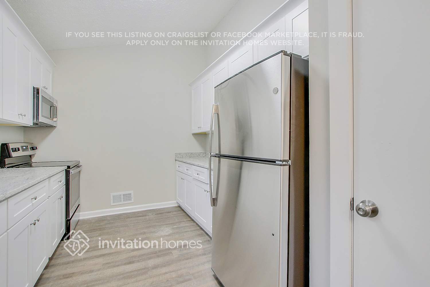 Building Photo - 232 Rustic Ridge Dr NE