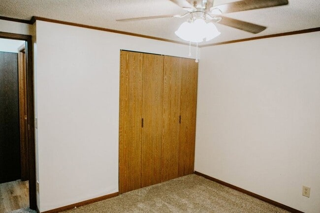 Building Photo - 2421 Madison St