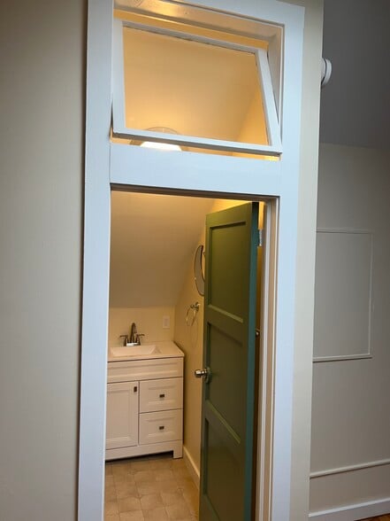 Building Photo - 9 Summer St