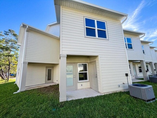 Building Photo - 2885 Leah's Ln