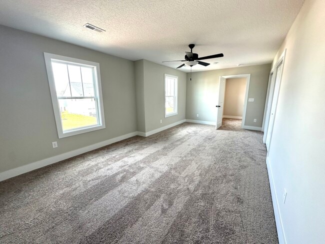 Building Photo - 3212 Song Sparrow Dr