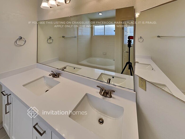 Building Photo - 4508 Plano Dr