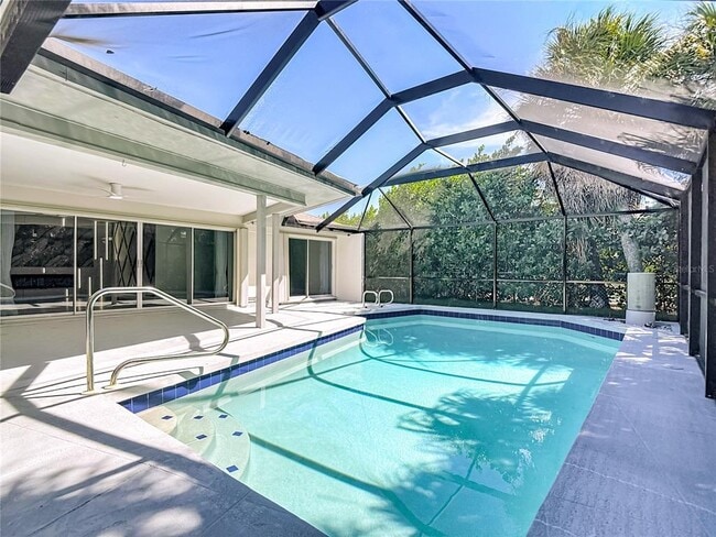 Building Photo - 620 N Barfield Dr