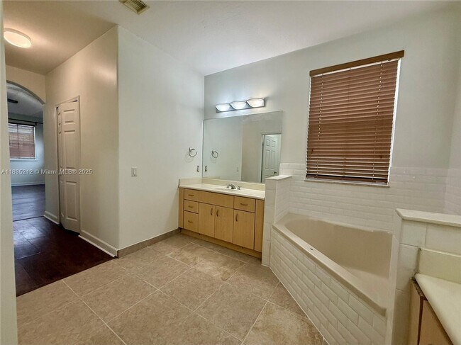 Building Photo - 14047 SW 155th St