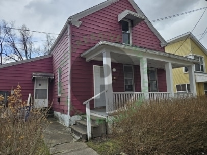Building Photo - 7040 Roy Ave