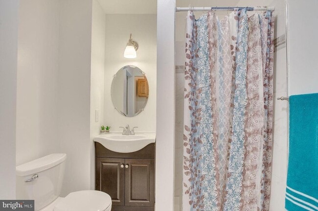 Building Photo - 3120 Creedon Dr