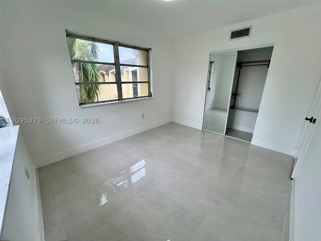 Building Photo - 7825 Miller Dr