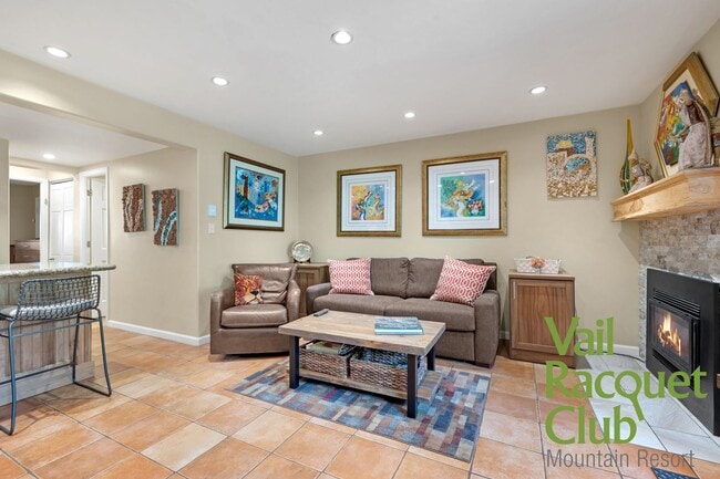 Building Photo - 4600 Vail Racquet Club Dr