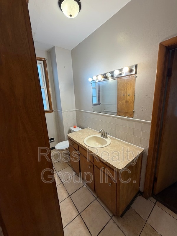 Building Photo - 413 Sandusky St