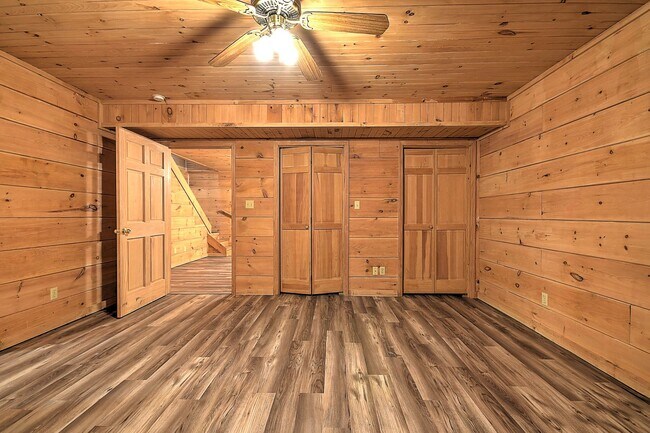 Building Photo - 13625 Horton Hwy