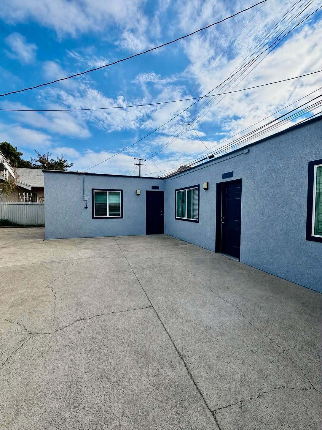 Building Photo - 744 Lime Ave