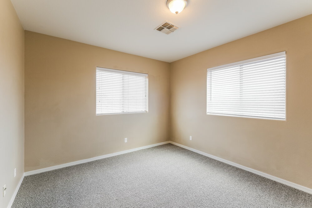Building Photo - 4261 N 157th Ave
